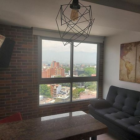 Apartasuites Av Medellin Bagian luar foto
